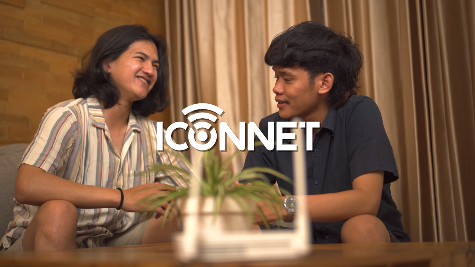 Icon Net.mp4.00_02_53_23.Still001